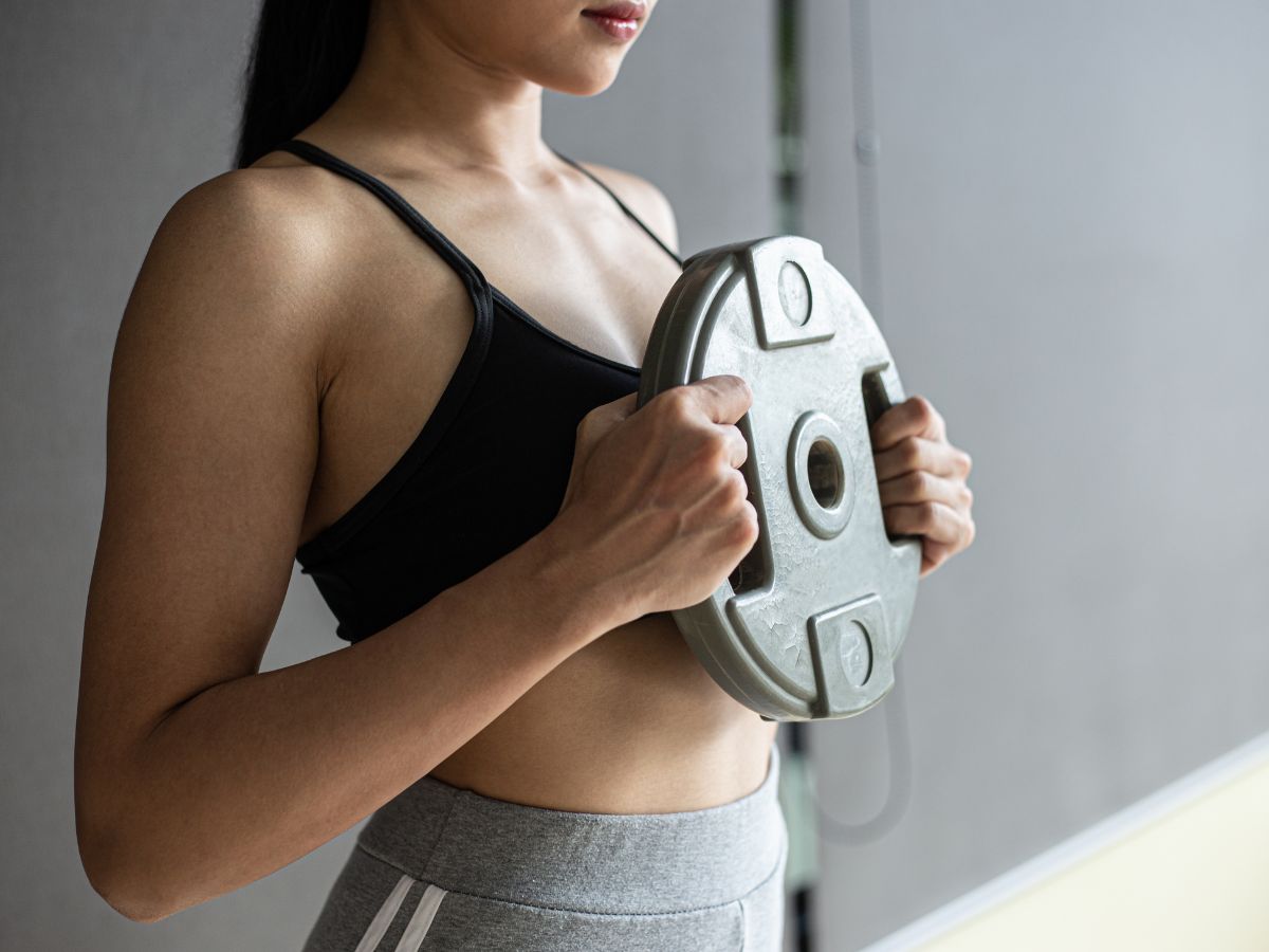 women's exercises for chest